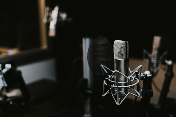 Sessione di registrazione podcast